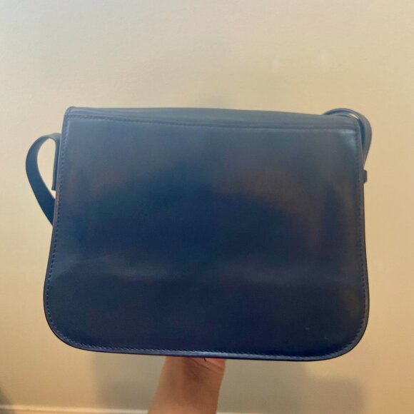 Square magnetic flap bag - Picture 6 of 11